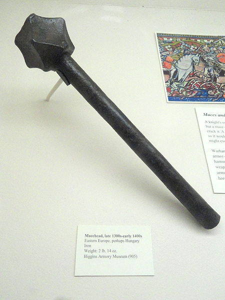 450px-Mace_head,_eastern_Europe,_late_1300s_to_early_1400s_-_Higgins_Armory_Museum_-_DSC05475.JPG