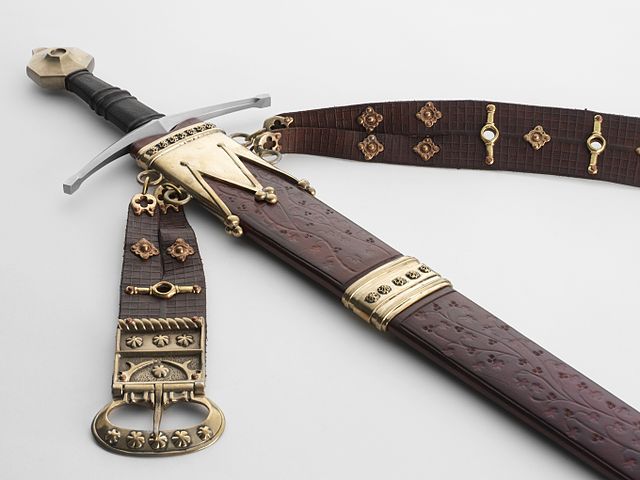 640px-Scabbard_Tod_Prince_Medieval_Sword_6_(6242804509).jpg