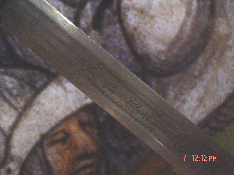 Blade inscription.jpg