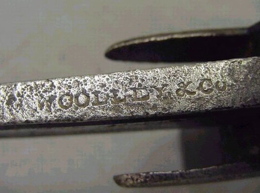 BRITISH 1788 LIGHT CAVALRY SABRE BY WOOLLEY.jpg