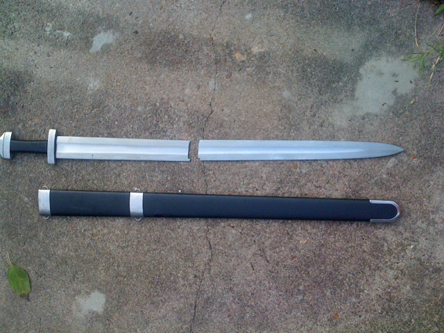 broken sword 1.JPG