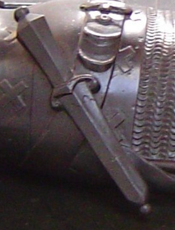 Drakenborch dagger.jpg