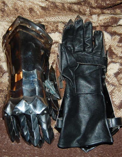 gloves3.jpg