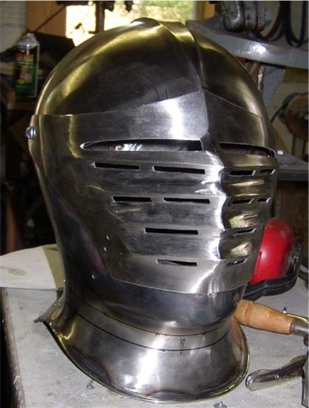 Helm.JPG