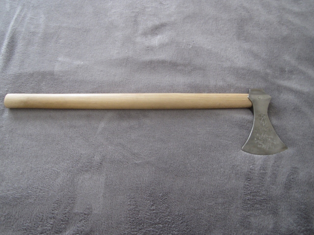 Irish axe 1.jpg