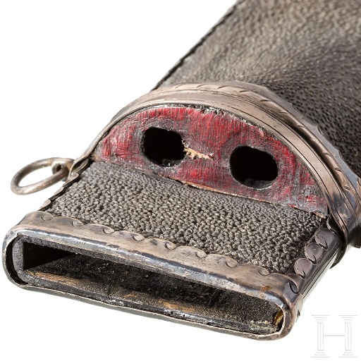 leather or wood plate.jpg