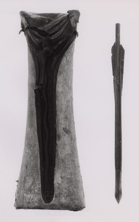 Quiver for Crossbow Bolts, c. 1500, possibly 16th century Art Institute Chicago George F. Harding Collection, 1982.3089.jpg