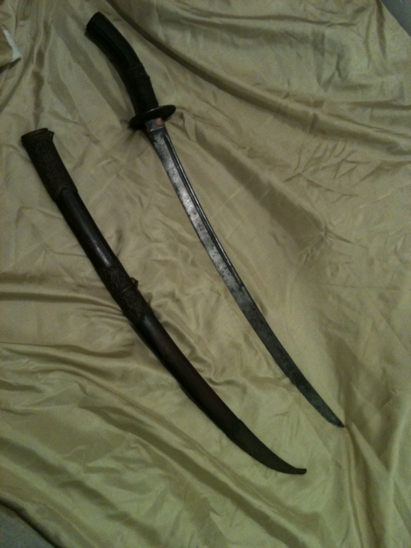 right side of blade and scabbard.jpg