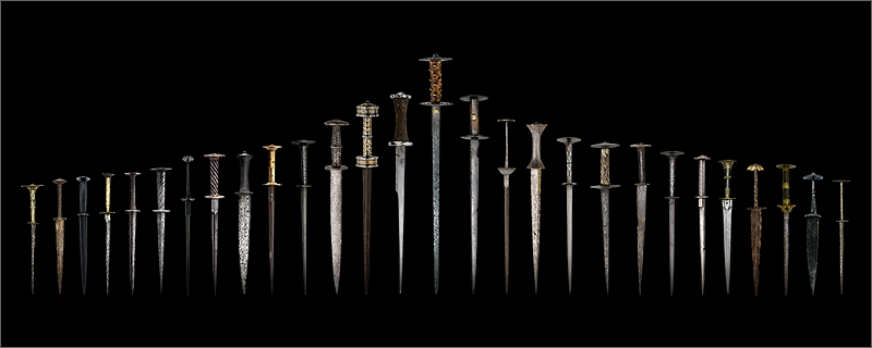 Rondel-Daggers-to-Scale.png