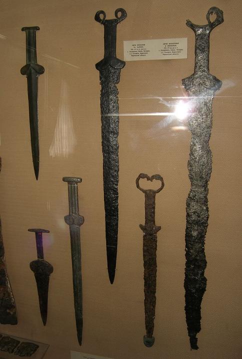 Skythian swords 2.JPG