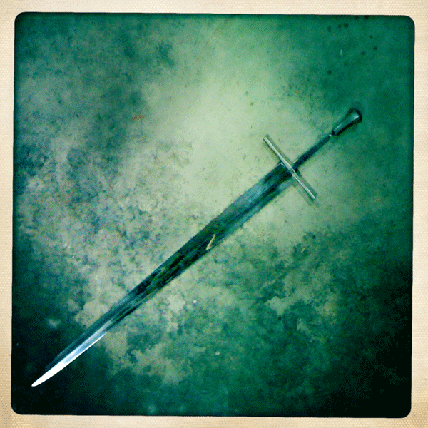 sword2.gif