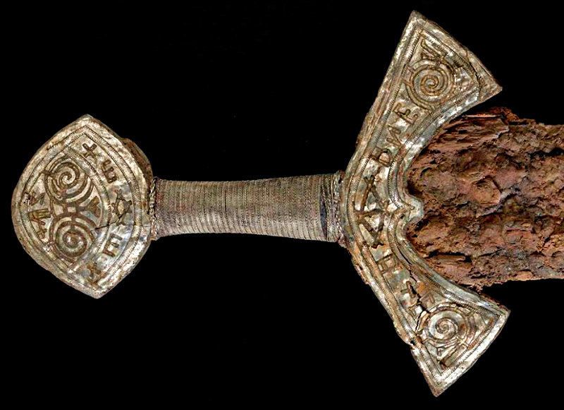 viking sword3.jpg